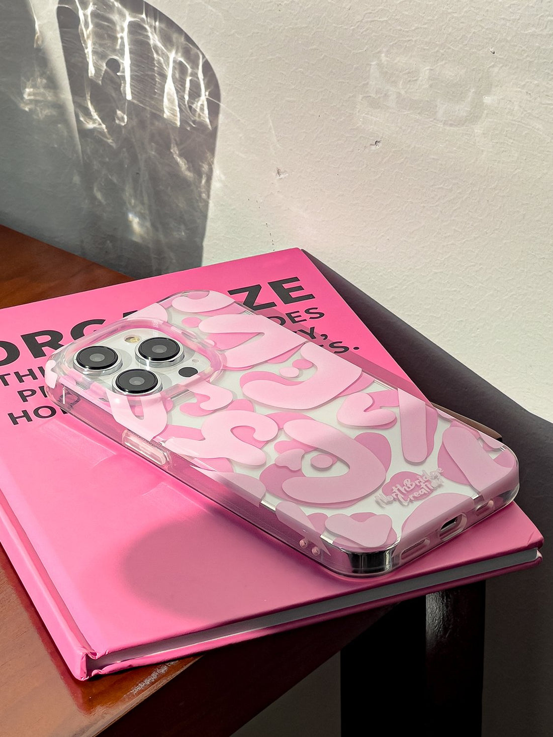 Pink Graffiti Print Transparent Tpu Shockproof Phone Case